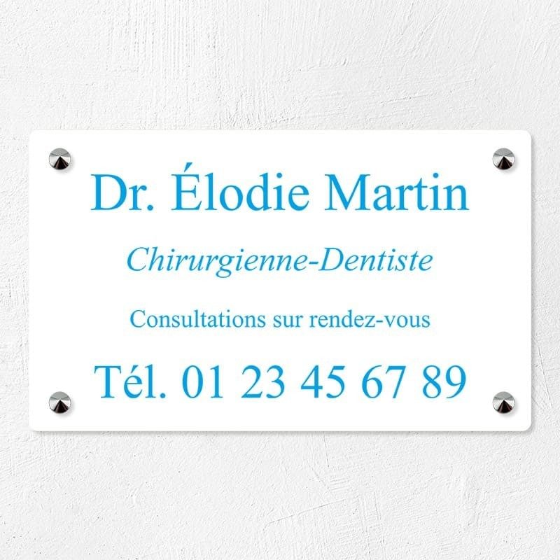 Plaque en plexiglas quadri avec logo couleur 25x15cm Plaque en plexiglas quadri avec logo couleur 25x15cm
